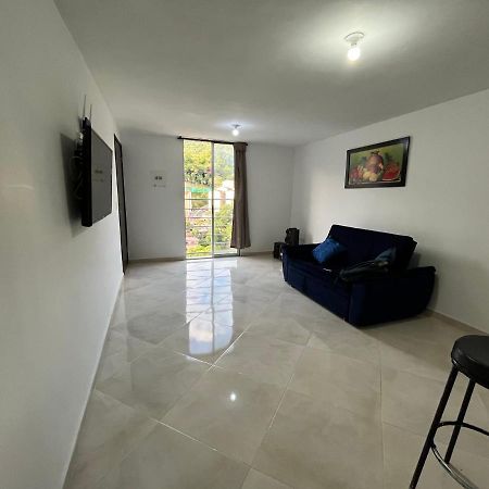 سان جيل Apartahotel Santorini Club - Bed & Coffee المظهر الخارجي الصورة