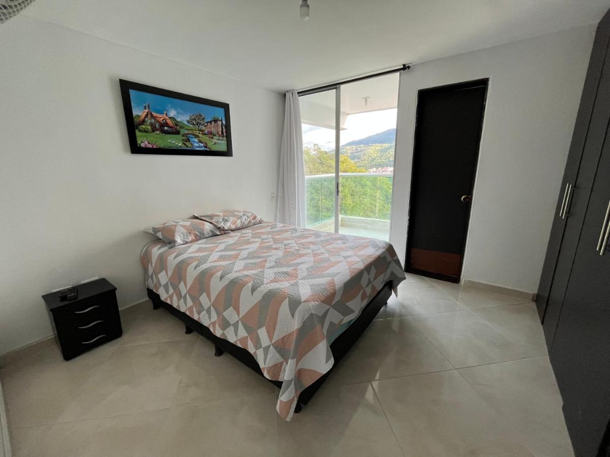 سان جيل Apartahotel Santorini Club - Bed & Coffee المظهر الخارجي الصورة